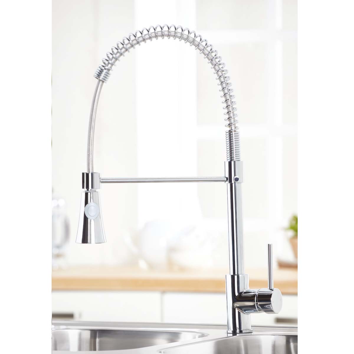 Tyrare Chrome Spring Pull-Out Kitchen Mixer Tap