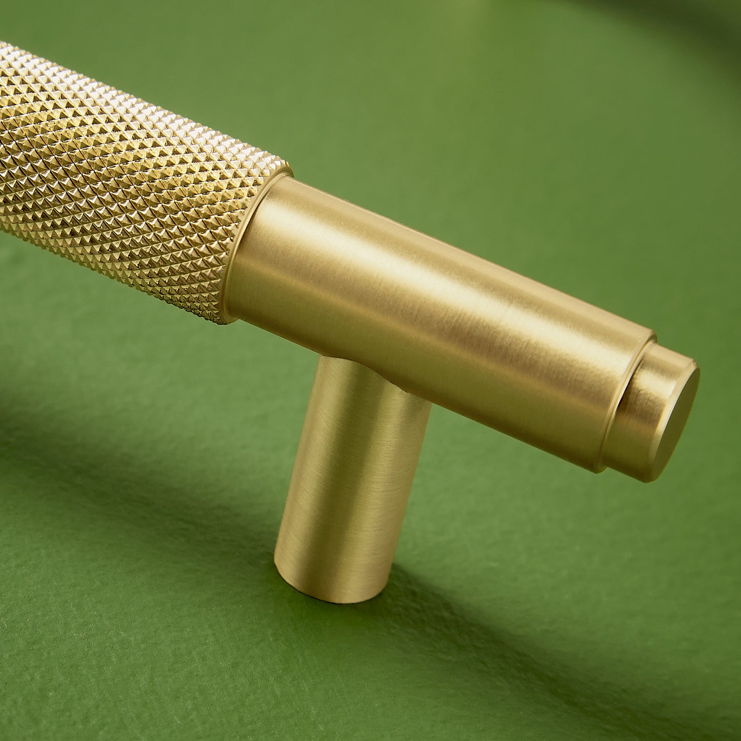 Knurled 250mm Handle Brushed Brass