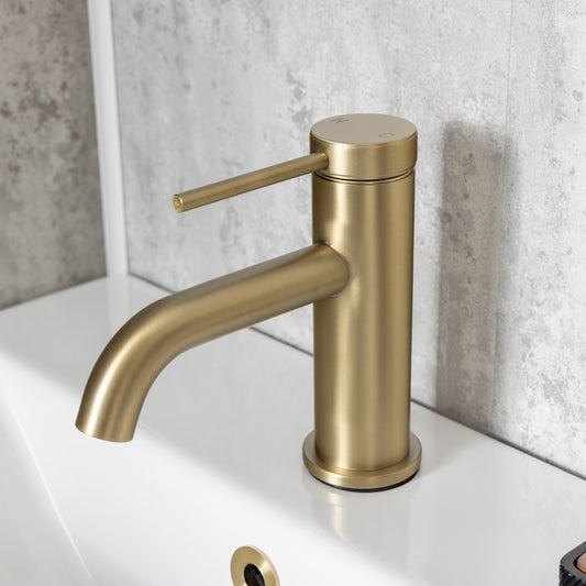 Como Brushed Brass Basin Mixer Tap - Inc Waste