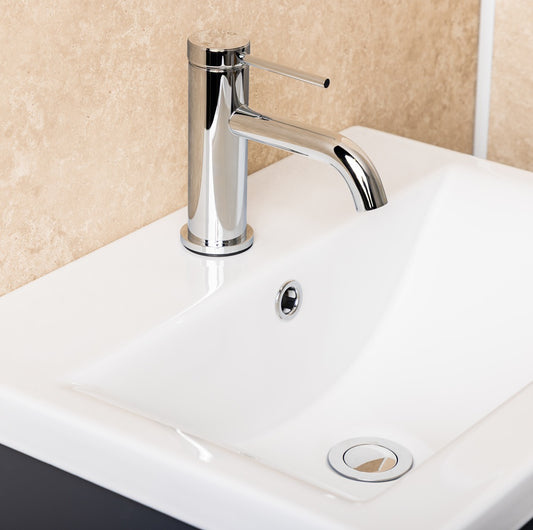 Como Chrome Basin Mixer Tap - Inc Waste