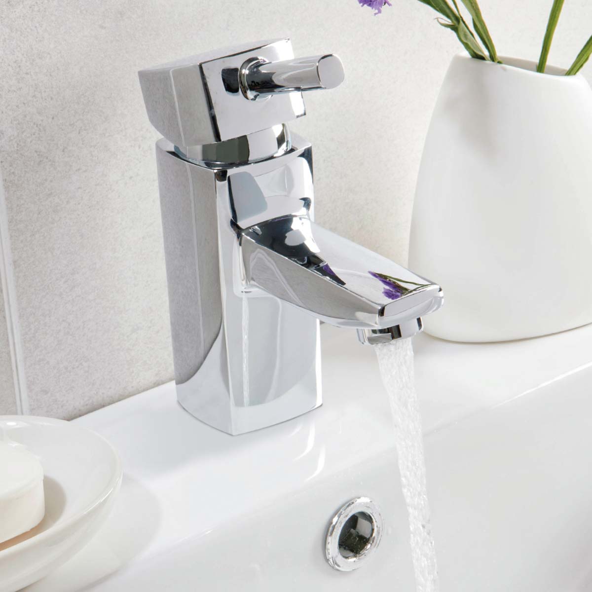Square Chrome Thermostatic Overhead Shower Kit with Cube Basin Mixer Tap & Bath Filler Set inc. Waste Set